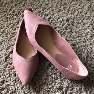 Gently Used. BP Sierra Flat in Dark Blush